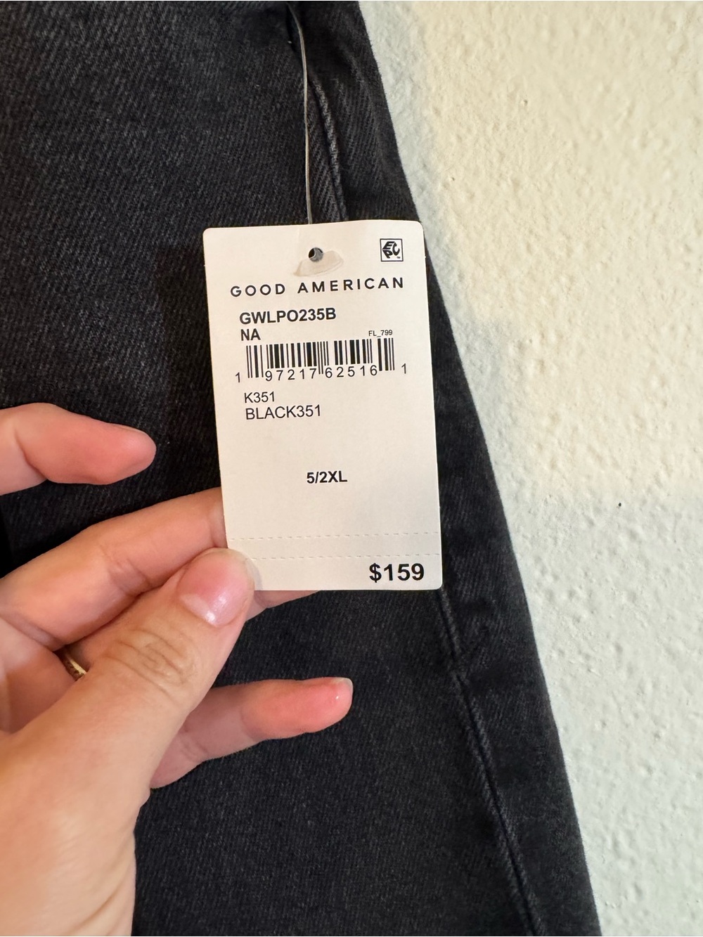 Good American Black Wide-Leg Pull-On jeans - Picture 5 of 7